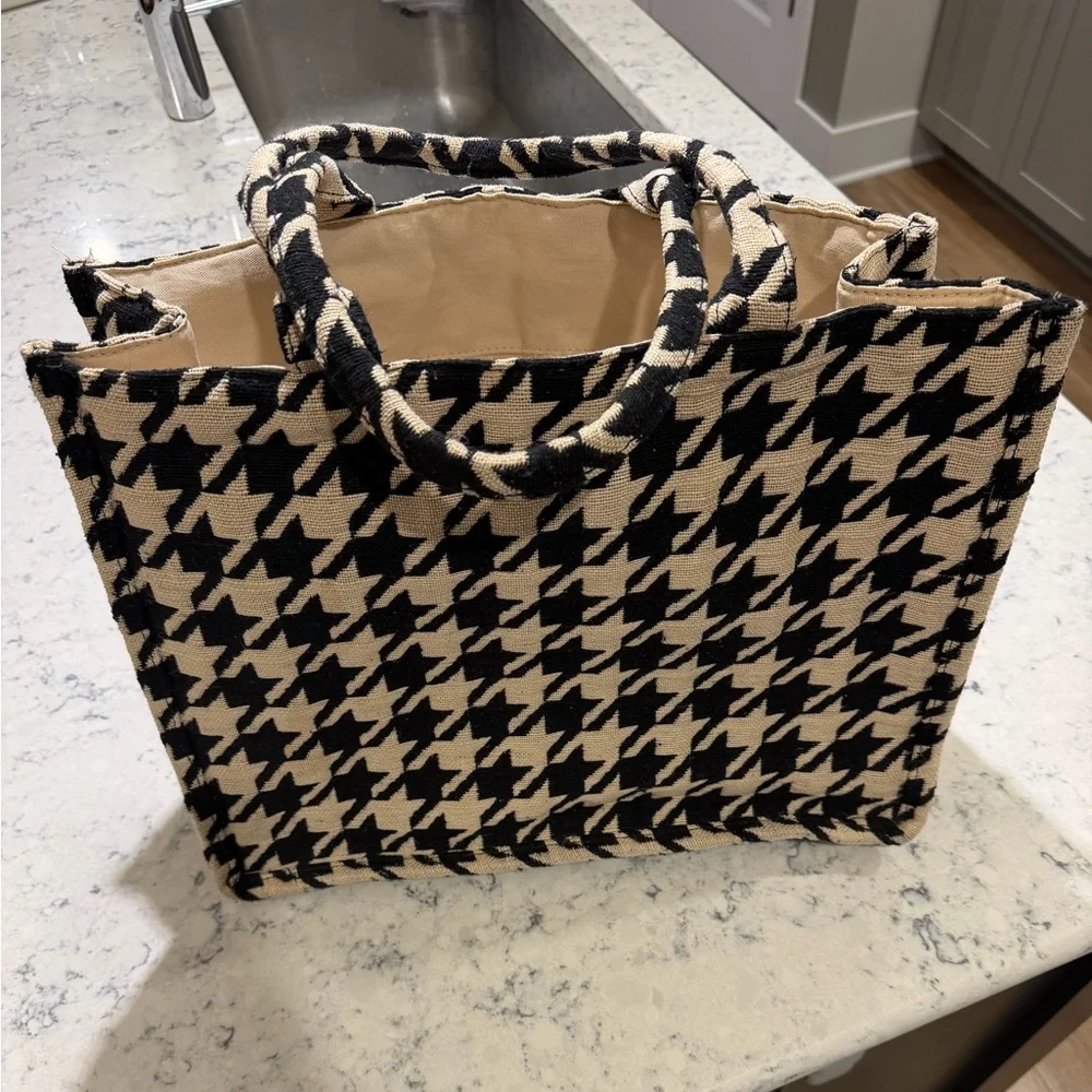 H&M houndstooth work bag 16x12